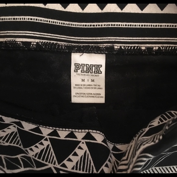 Victoria’s Secret pink yoga capris - Picture 3 of 3